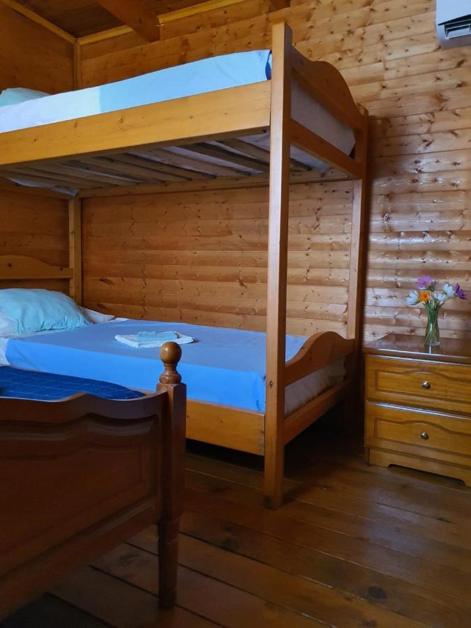 Violet Village Borsh Eksteriør bilde